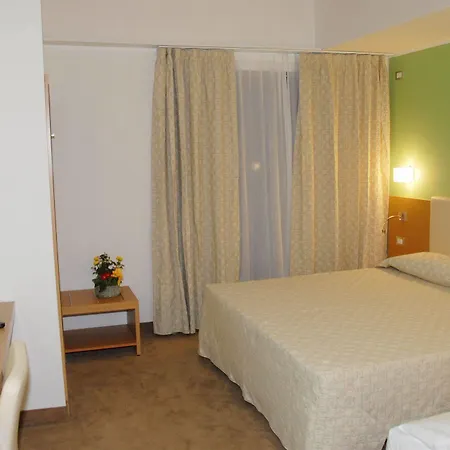 My Kosher Hotel 4*